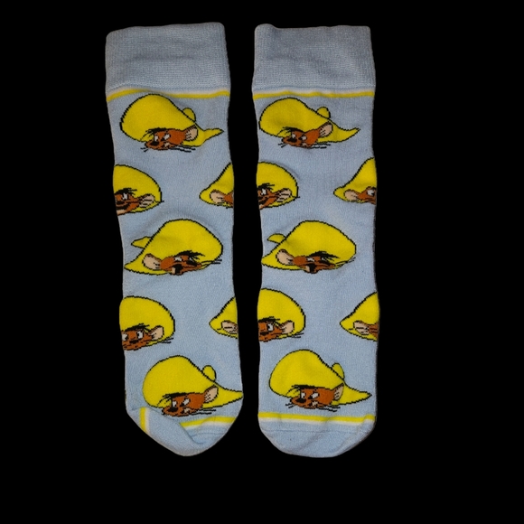 NEW Looney Tunes Speedy Gonzalez Socks - Picture 3 of 4